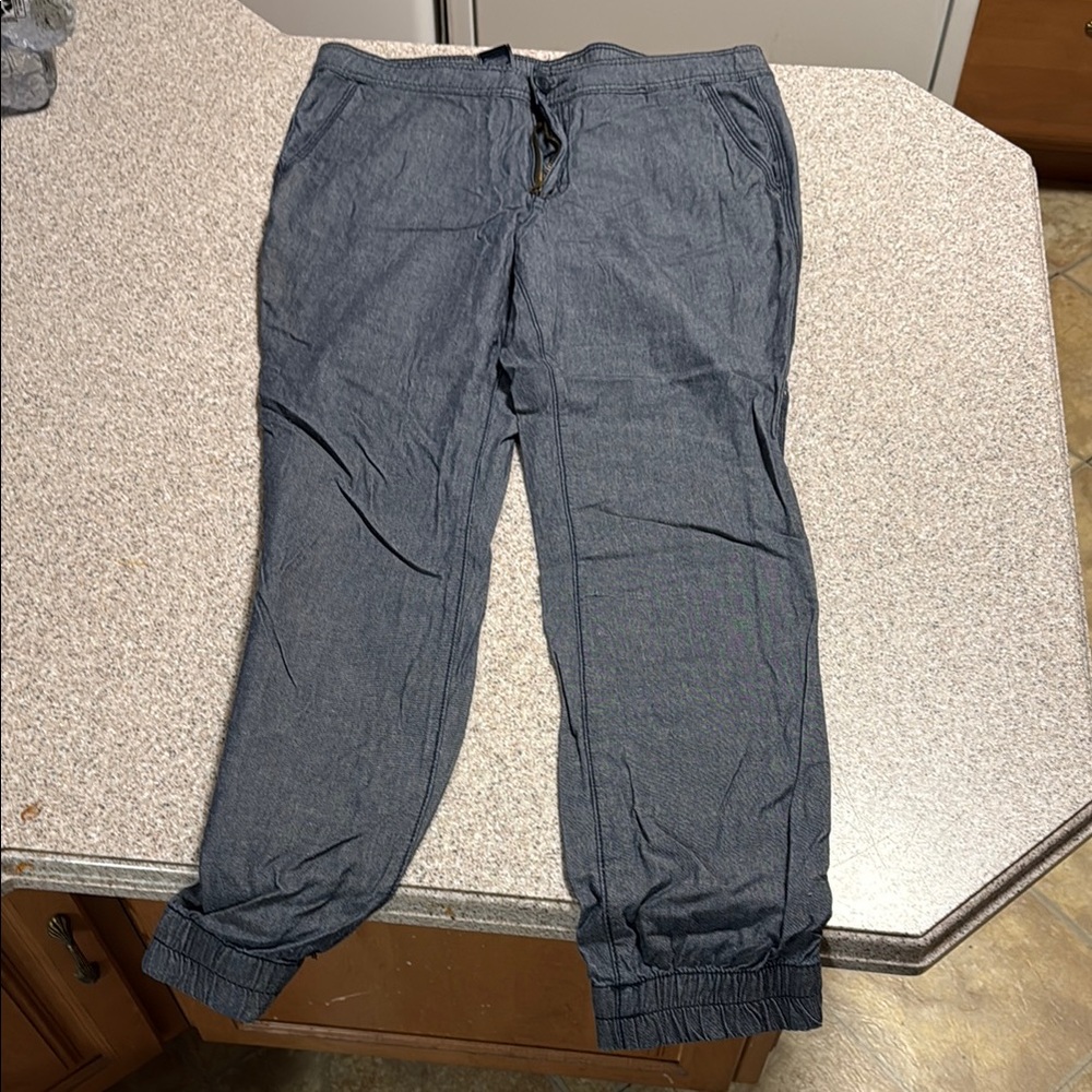 Men's Gray Pants